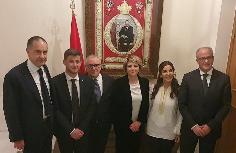 Il sindaco di Vibo in visita in Marocco: «Intensificare i rapporti con la città di Dakhla»