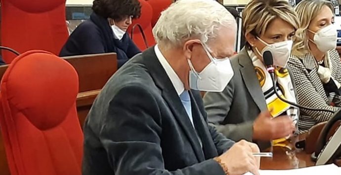 Comune, Primerano fa luce sul Piano di riequilibrio ma per “Vibo democratica” «manca il confronto»