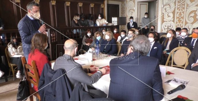 Tropea, pandemia e diritti: confronto tra giuristi e costituzionalisti