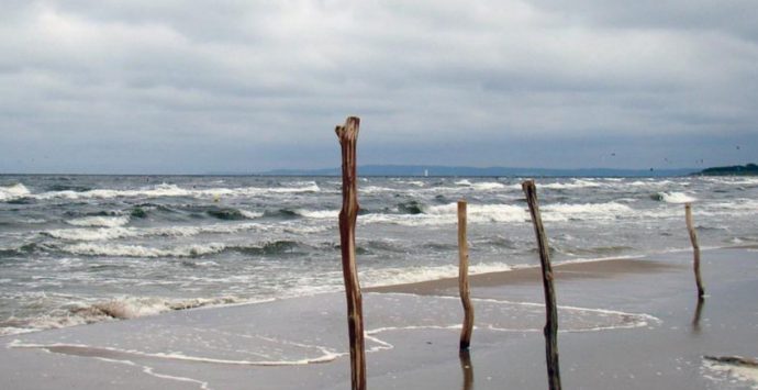 Temporali, forte vento e grandine: diramata l’allerta arancione in Calabria