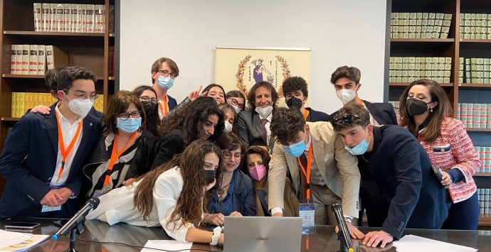 Vibo: il liceo “Morelli” alla finale nazionale di “Dire e Contraddire”