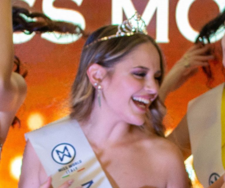 Finale regionale Miss Mondo 2022: vince la sorianese Maria Pullella