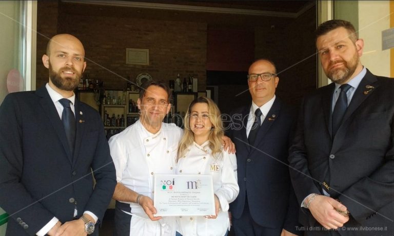La cucina dello chef Giuseppe Romano conquista il premio dell’ospitalità e dell’italianità – Video