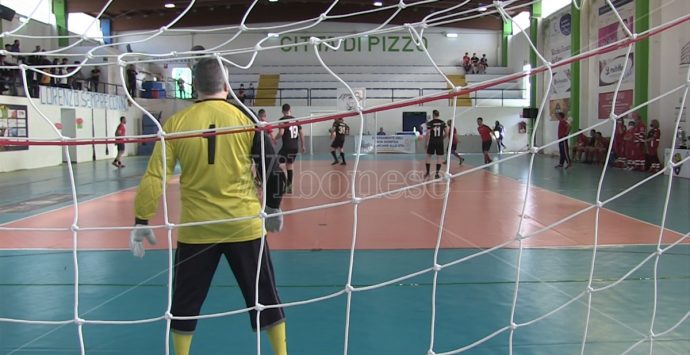 A Pizzo la partita del cuore  in memoria del piccolo Lorenzo – Video