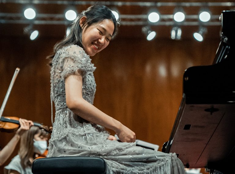 La pianista di fama internazionale Ying Li si esibisce a Vibo