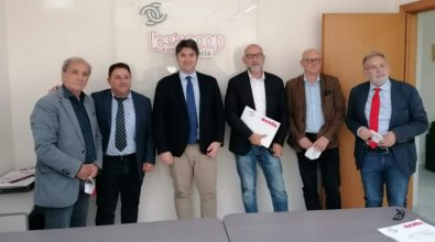 Cooperative di comunità, a Catanzaro l’incontro tra Lo Schiavo e i vertici Legacoop
