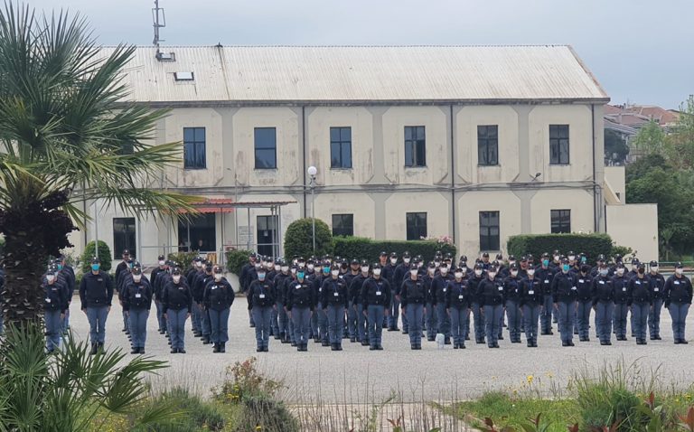 Vibo, alla scuola di Polizia il “Memorial day” per ricordare tutti gli agenti caduti – Foto