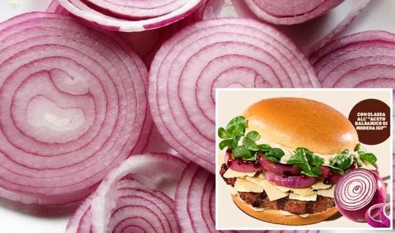 Burger King sfida McDonald’s e lancia il panino alla cipolla rossa