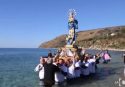 Nicotera, torna la processione in mare dell’Immacolata: via alla pulizia della spiaggia