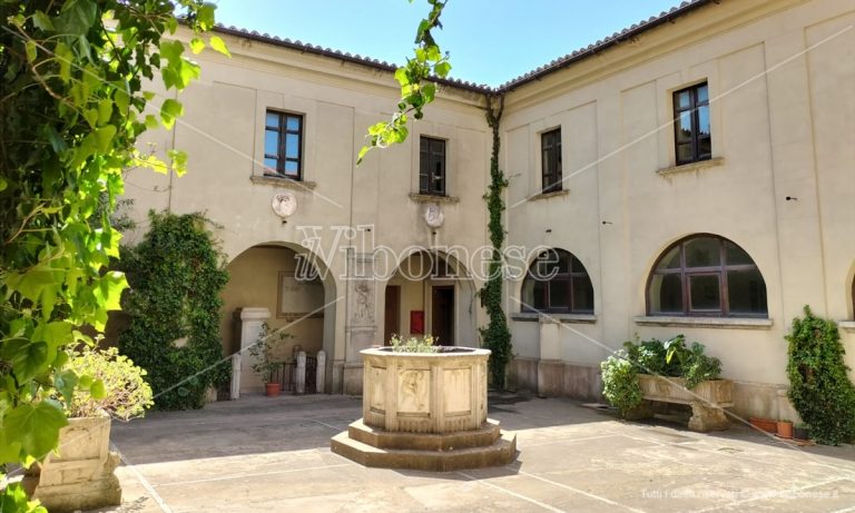 Manca personale, il Sistema bibliotecario vibonese costretto a ridurre l’orario di apertura