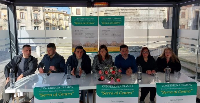 “Serra al Centro” torna alla carica sull’ospedale: «Pronti a intensificare la mobilitazione»