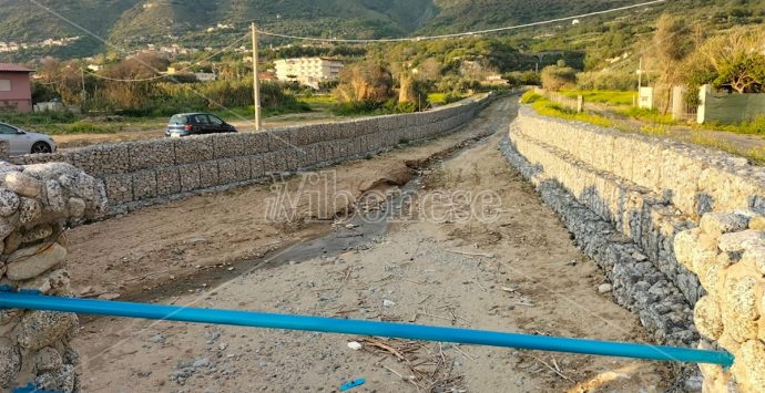 Lavori sul torrente Agnone a Joppolo, il sindaco: «Fondi usati per altro»