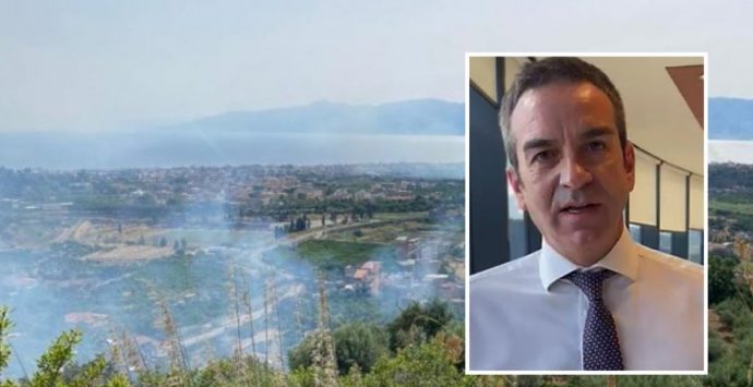 Incendi in Calabria, Roberto Occhiuto: «Contro i piromani fototrappole e droni»
