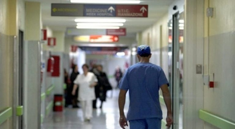 Ospedale di Vibo, l’Asp continua a bandire concorsi per la copertura dei posti vacanti