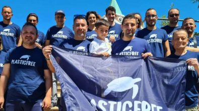San Calogero, i volontari di Plastic free raccolgono oltre 100 chili di rifiuti