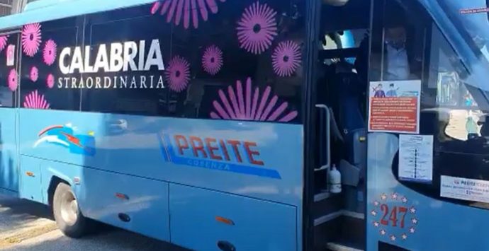 Ecco i nuovi bus di Calabria Straordinaria per collegare aeroporto e Costa degli dei