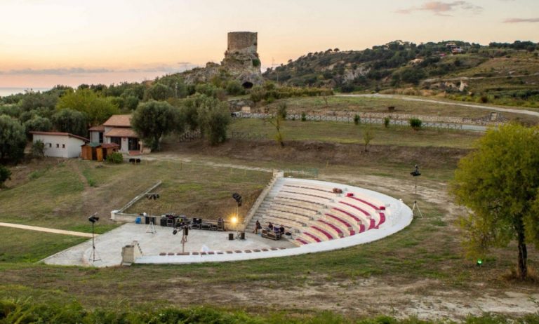 Ricadi, a Torre Marrana lo spettacolo “Battiti calabresi”