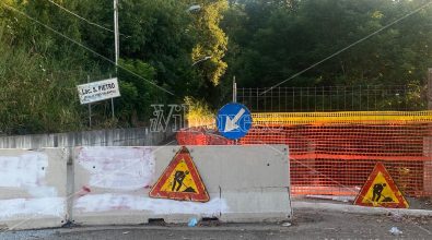 Vibo, ancora chiusa la strada per San Pietro. Il grido dei cittadini: «Isolati e dimenticati da tutti» -Foto