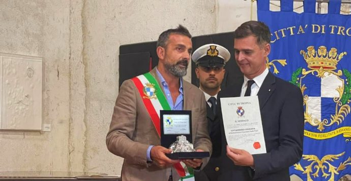 Tropea, cittadinanza onoraria postuma all’ambasciatore Fulci -Video
