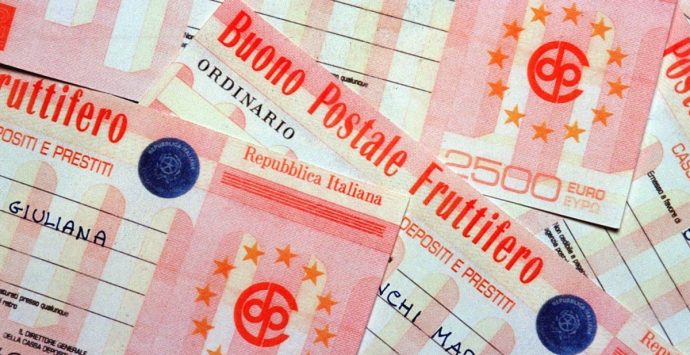 Poste Italiane: Catanzaro e Vibo tra le province con il più alto tasso di forme di risparmio