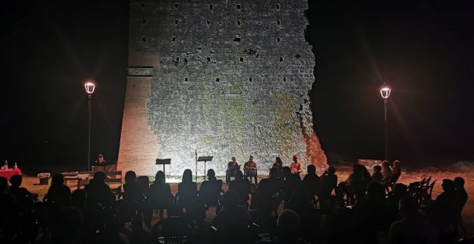 Parco archeologico di Mileto, successo per il reading musicale sulle meraviglie di Calabria
