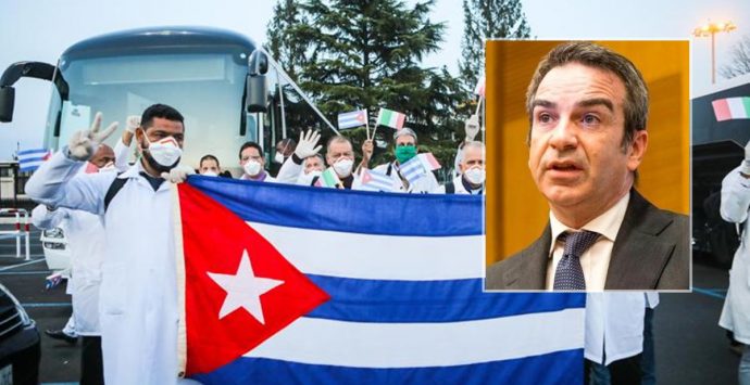 Medici da Cuba in Calabria, sindacato presenta ricorso al Tar contro il decreto di Occhiuto