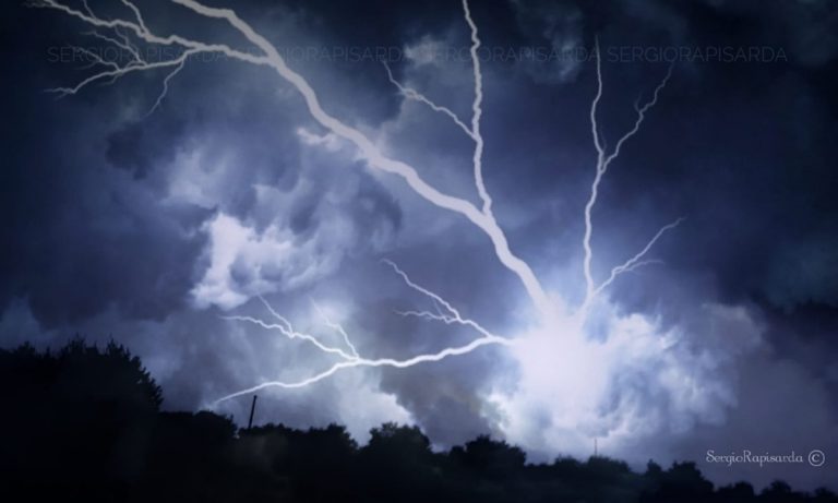 Calabria: i Comuni chiudono le scuole per l’allerta meteo, l’elenco aggiornato in tempo reale