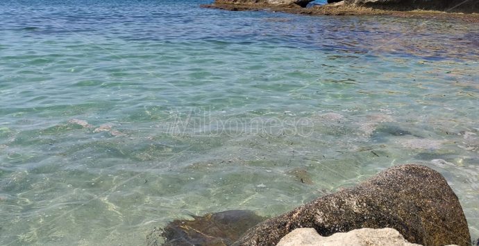 Baia di Riaci, mare sporco anche in una delle più belle località del Vibonese