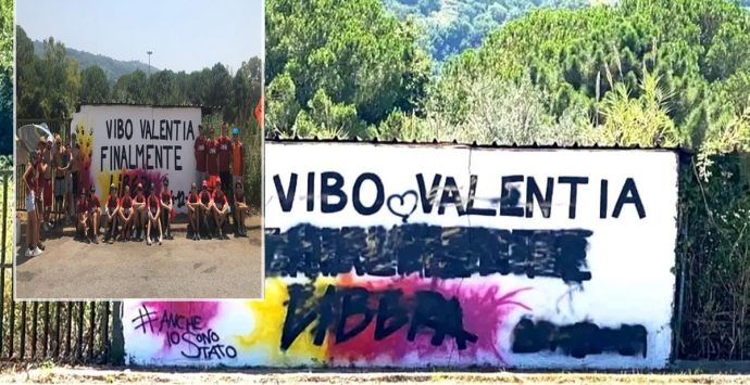 Murale imbrattato a Vibo Marina, Libera si dà appuntamento per pulirlo