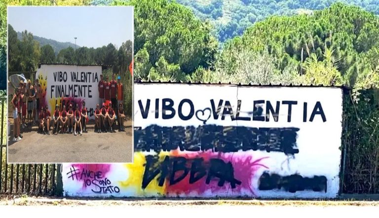 Murale imbrattato a Vibo Marina, Libera si dà appuntamento per pulirlo