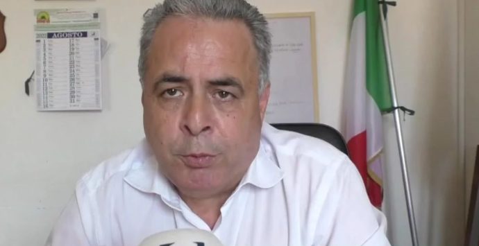 Mare sporco a Nicotera, il sindaco Marasco chiede il controllo con i droni – Video