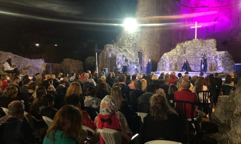 Mito e teatro, grande successo per la prima edizione di Soriano augustea