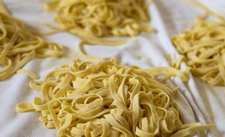 Fabrizia, tutto pronto per la sagra della pasta