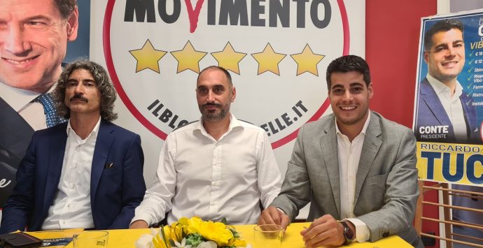 Vibo, Tucci (M5S) presenta la candidatura: «Nel centrodestra non sono d’accordo su nulla»