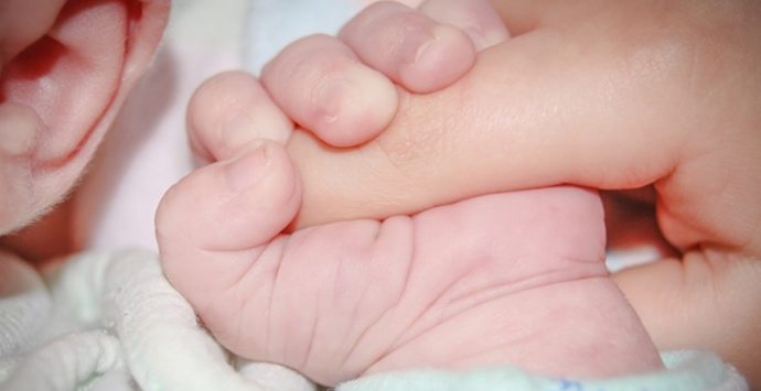 Bimbo calabrese trasportato d’urgenza al “Bambino Gesù”: è in pericolo di vita