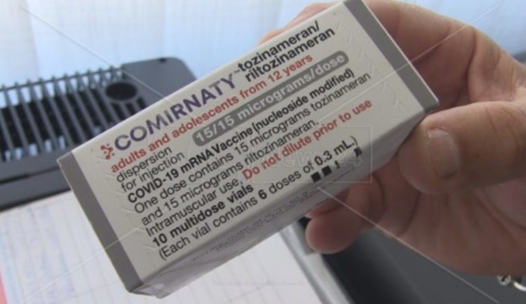 Covid, arrivati in Calabria i vaccini aggiornati contro la prima variante Omicron – Video