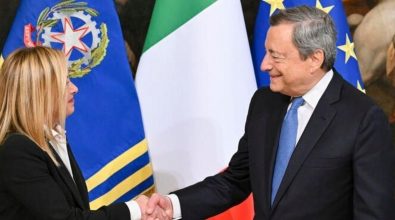 Passaggio di consegne tra Mario Draghi e Giorgia Meloni: al via il nuovo Governo