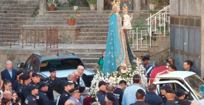 Processione della Madonna del Rosario “blindata” a Soriano Calabro