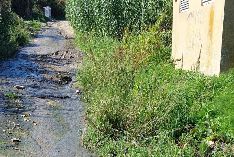 Vene e Triparni, scatta «l’emergenza sanitaria»: perdite fognarie e acqua non potabile