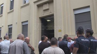Vibo Valentia: la protesta dei lavoratori contro la giustizia “lumaca” – Video