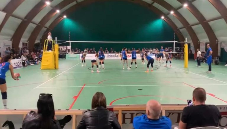 Volley Serie C femminile: grande attesa per il big match tra la Todo e Paola