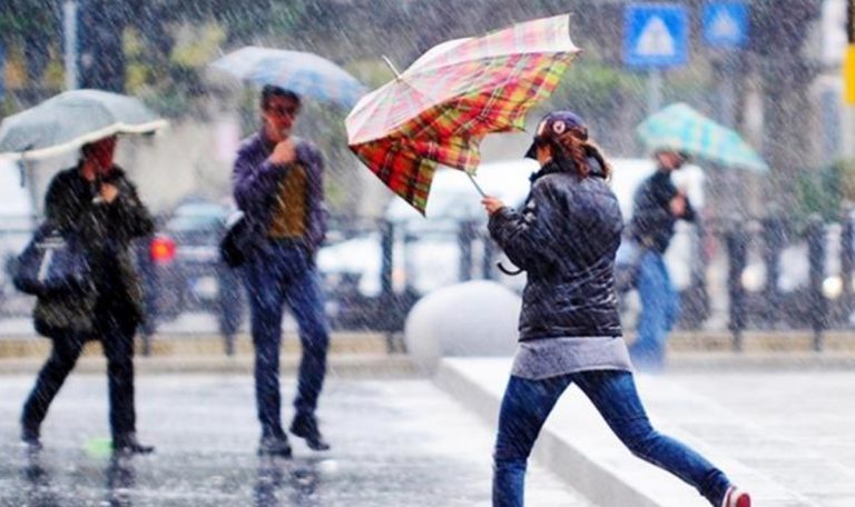 Maltempo, previste potenti raffiche di vento sulle coste del Vibonese