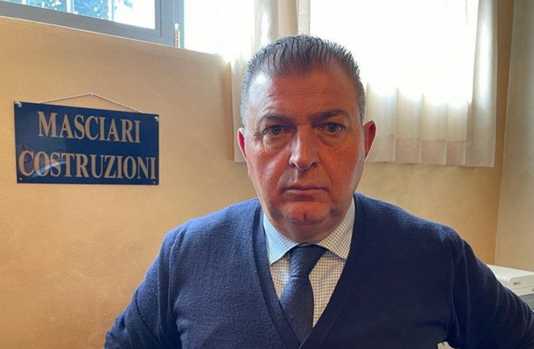 ‘Ndrangheta, scorta revocata a Pino Masciari: «Come sempre la Calabria tace»