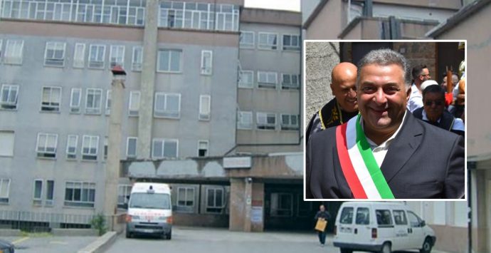 Ospedale di Serra, il sindaco Piromalli: «Progressivo e costante depauperamento»
