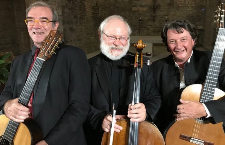 Nicotera, prosegue il festival Guitaromanie: concerto del Trio InBreve