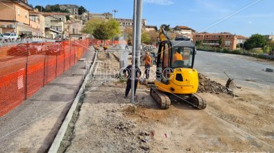 Piazza Spogliatore a Vibo: «A marzo l’inaugurazione del nuovo parcheggio» – Video
