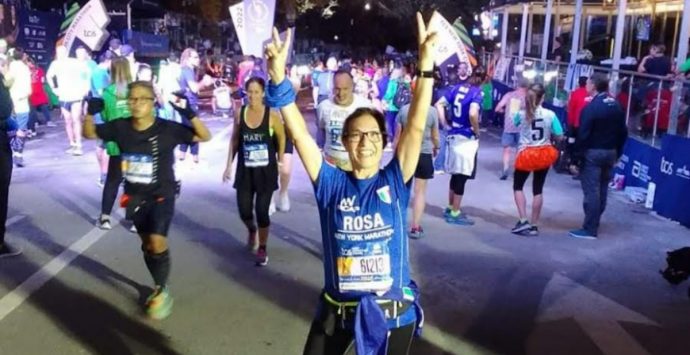 Segnata da un brutto incidente, parrucchiera di Pizzo si riscatta con la maratona di New York