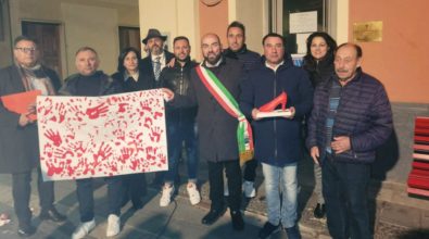 Violenza di genere, a Francica una fiaccolata per le vie del paese – Foto