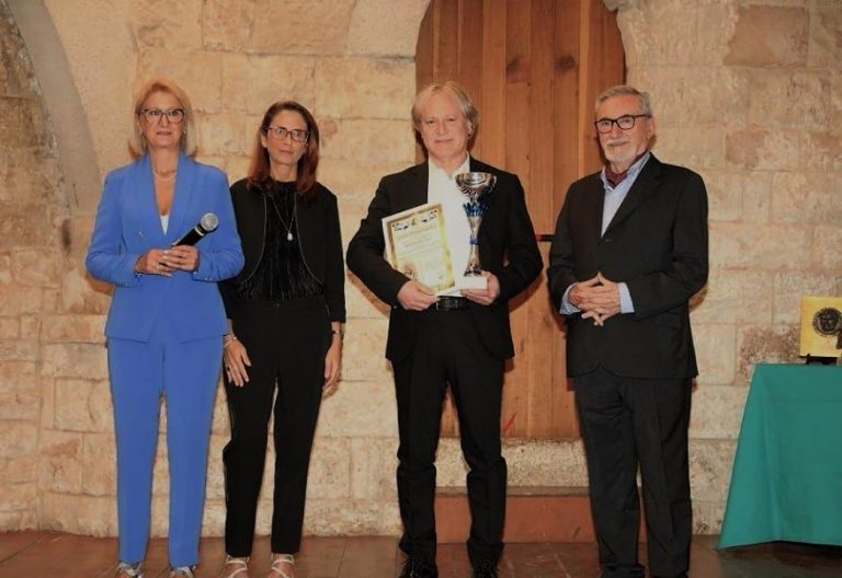A Bari il vibonese Petullà si aggiudica l’edizione 2022 del premio “Seneca”
