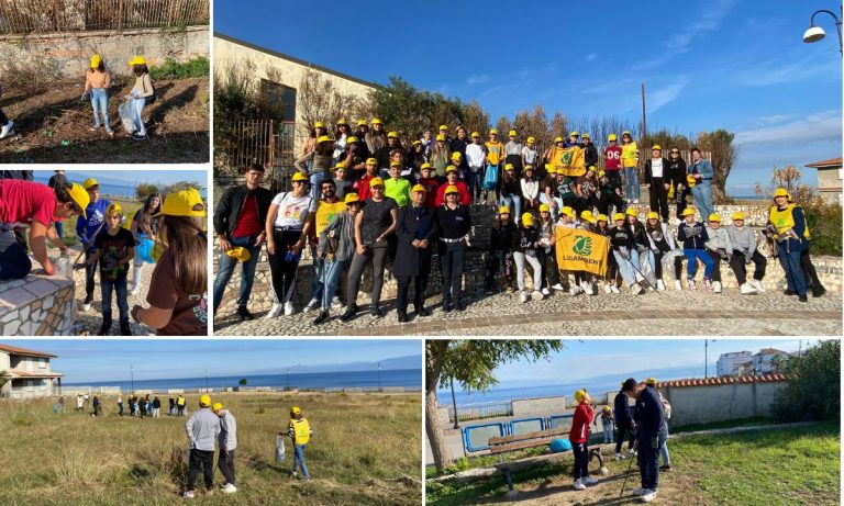 Briatico, studenti e volontari strappano dal degrado e dai rifiuti piazze e aree verdi